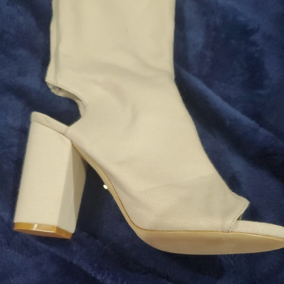 RAYE Cream Thigh High Over-the-Knee Peep Toe Open Heel Back Zip Boots - Picture 4 of 12